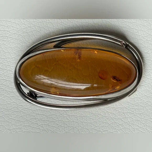Authentic Baltic Amber and Silver Brooch and Pendant - Picture 4 of 7
